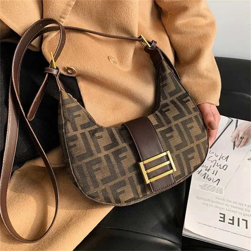 50% Off Outlet Online sale 20% high quality fashion trendy bags club saddle versatile armpit Single Shoulder Messenger Canvas women's