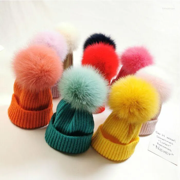 Basker vinter vuxen casual päls beanies barn förälder-barn riktig pom stickskallies cap flicka pojke krullade pompoms hattar