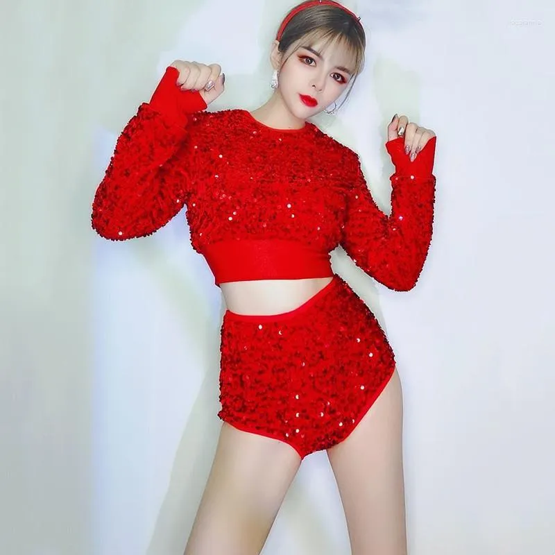 Abbigliamento da palco Paillettes rosse scintillanti Top Pantaloncini Costume da ballo Donna Ballerina Squadra Abiti per performance jazz Discoteca DJ Gogo Abiti