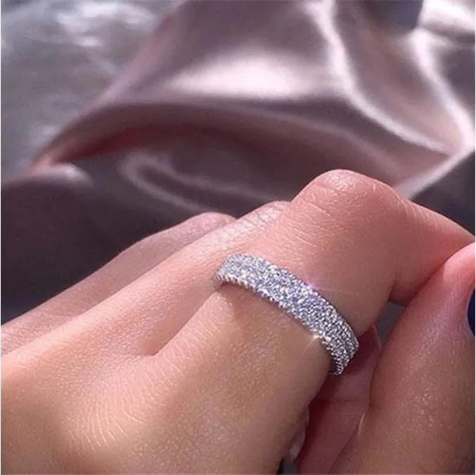 Enfes üç sıra kristaller kadın yüzüğü nişan partisi düğün takı el aksesuarları