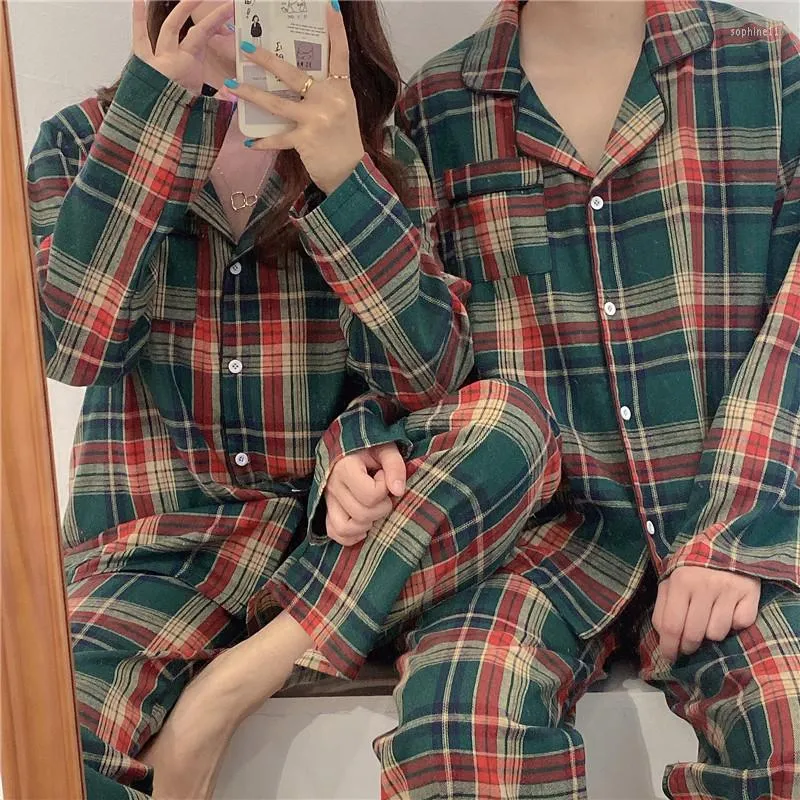 h家庭用衣類グリーンクリスマスパマカップルパマセットシンプルな格子縞の睡眠服cotton冬の女性パジャマスーツ長袖スーツ