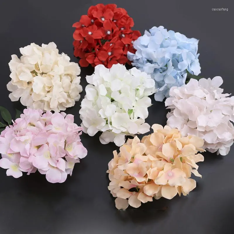 Decoratieve bloemen 10 stks kunstmatige zijde hydrangea bloemkop bal chrysanthemum trouwpad huis el diy muur accessoires