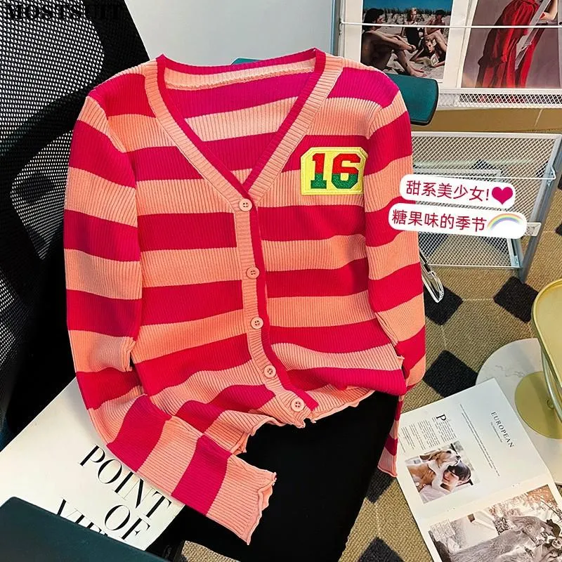 Kvinnors stickor Tees Casual Striped Sticked Cardigan tröja Kvinnor 2023 Autumn Contrast Color Fashion Chic Ladies Tops Långärm V-Neck JU