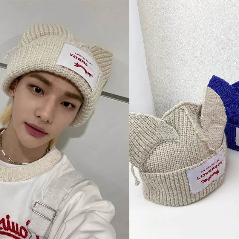 Bérets KPOP Stray Kids Felix Même Bonnets Chat Oreilles Chapeau Tricoté Mignon Laine Casual Hommes Femmes Accessoires 230214