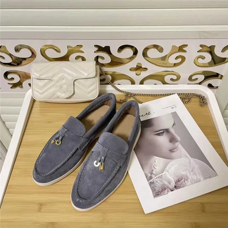 Tasarımcı Loropiana Yürüyüş Ayakkabıları 23 İlkbahar ve Sonbahar Yeni Süet Şanslı Ayakkabı Kadınların Çok Yalnız Deri Düz Alt LP İngiliz Aşıklar Küçük Deri Ayakkabı Doudou Ayakkabıları
