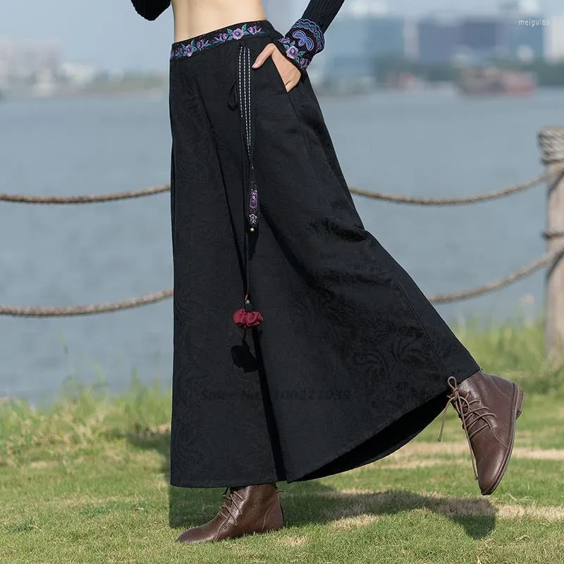 Roupas étnicas 2023 Mulheres calças vintage Bordado de flores nacionais estilo chinês harajuku calças longas de bloomers largos pernas largas pantalones