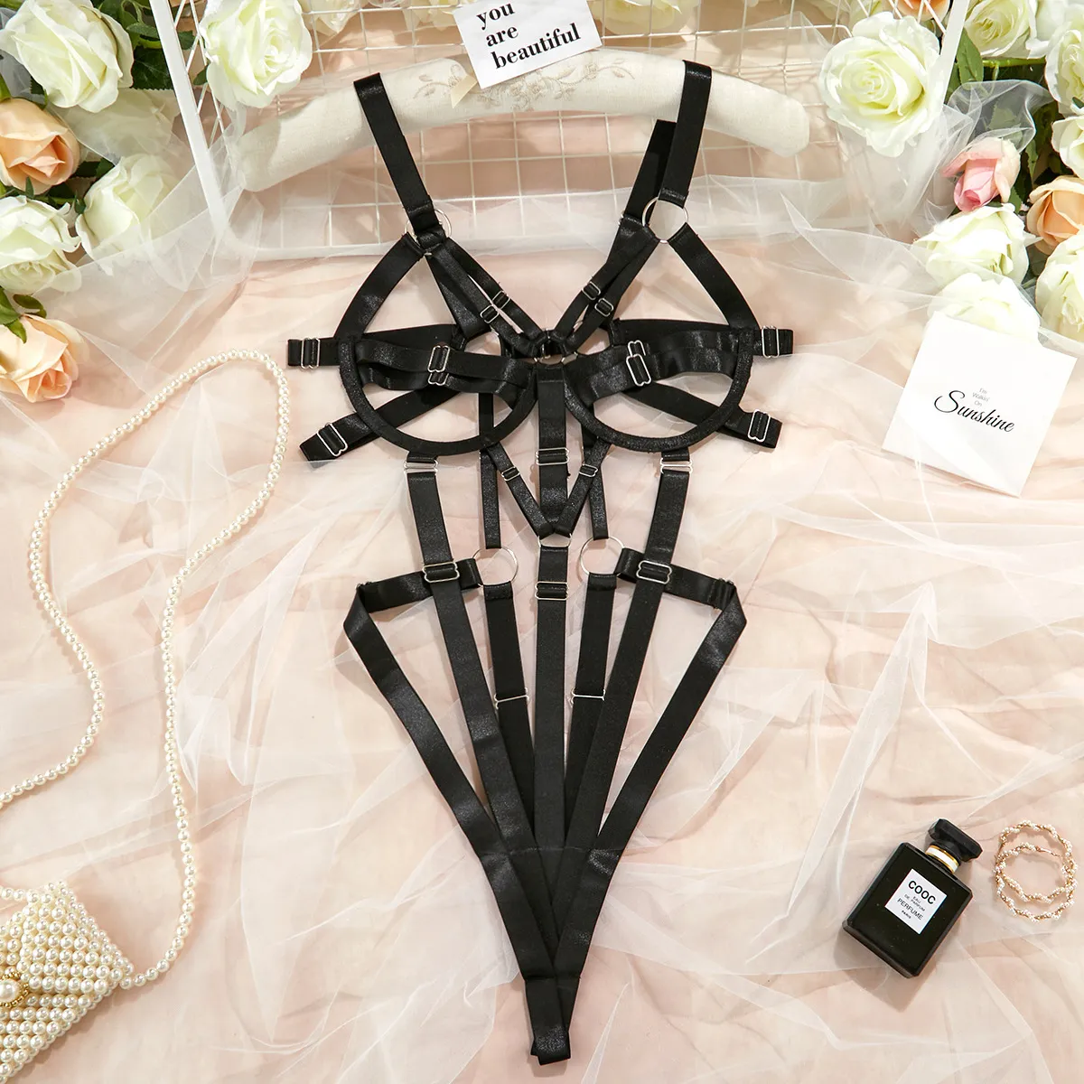 Hollow Out Ellolace Lingerie Set Erotic Luxury Sexy Costume For Women Sexy  Outfit T220816 From Sex_products1, $15.49