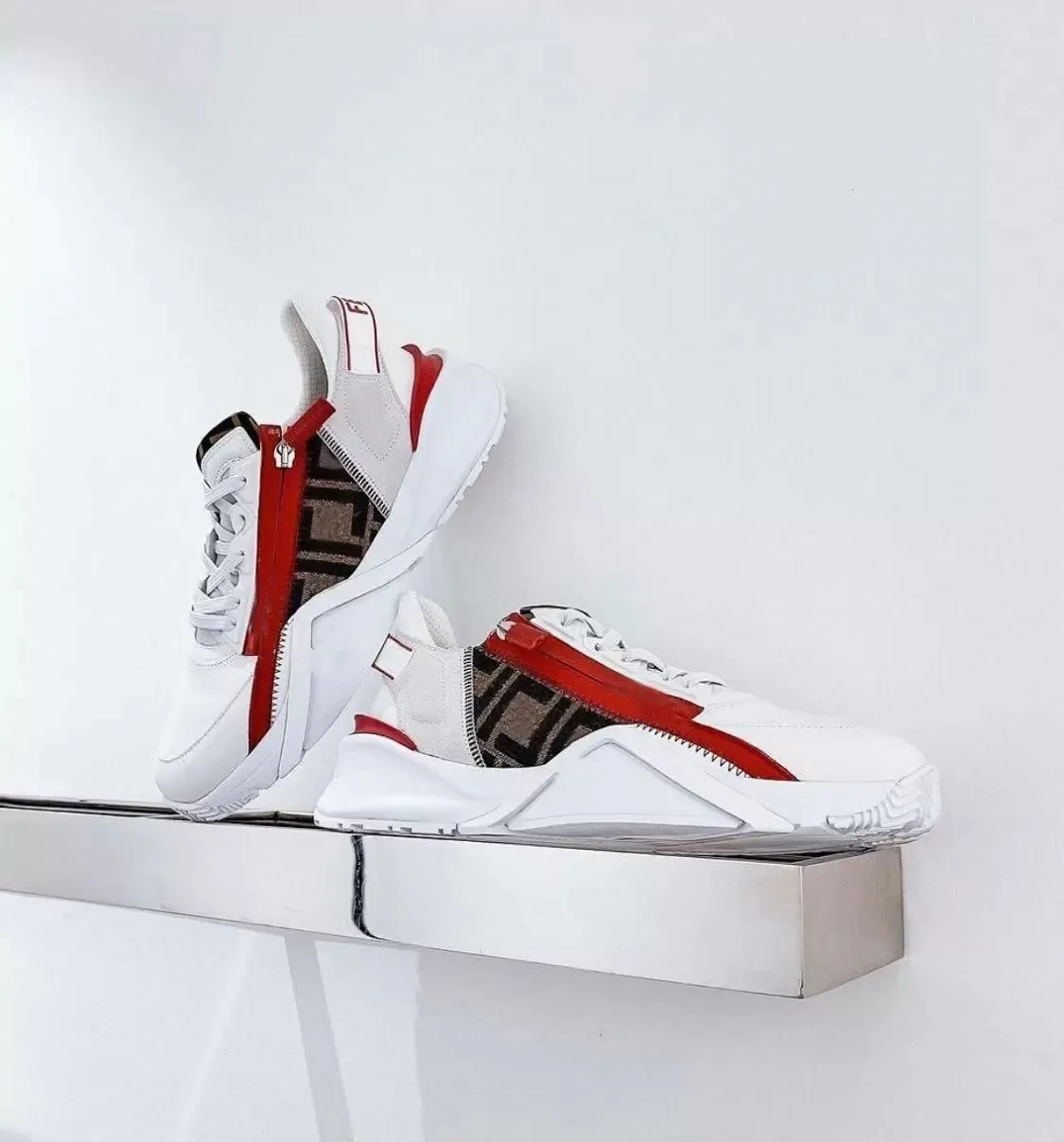 2023 Projektant mody Mężczyźni Flow Sneakers Buty komfort swobodny sport