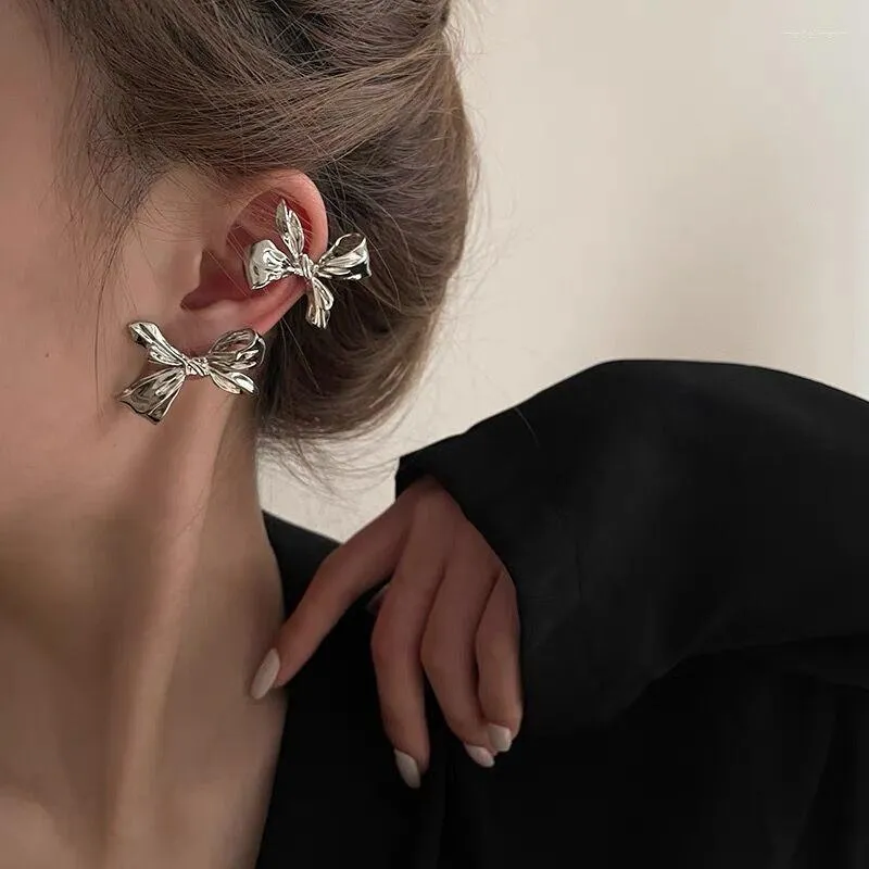 Stud Earrings Butterfly Shaped Bow Tie For Women Sweet Luxurious Metal Jewelry Simple Senior Fashion Fashionable 2023