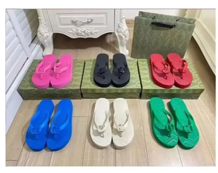 2022 diseñador de moda damas chanclas zapatillas juveniles simples mocasín zapatos adecuados para primavera verano y otoño hoteles playas otros lugares tamaño 35-42 0899