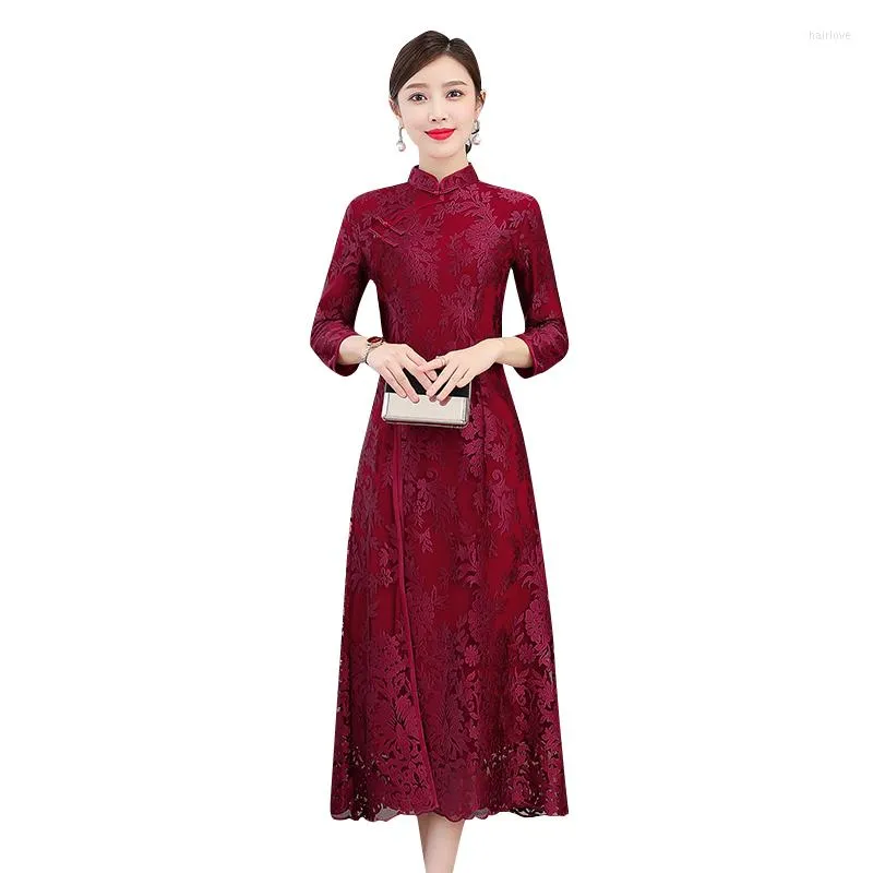 Casual Dresses Mother Wedding For Women Cheongsam Autumn Elegant Noble Young Lady Clothing Vintage Brodery Dress QC272