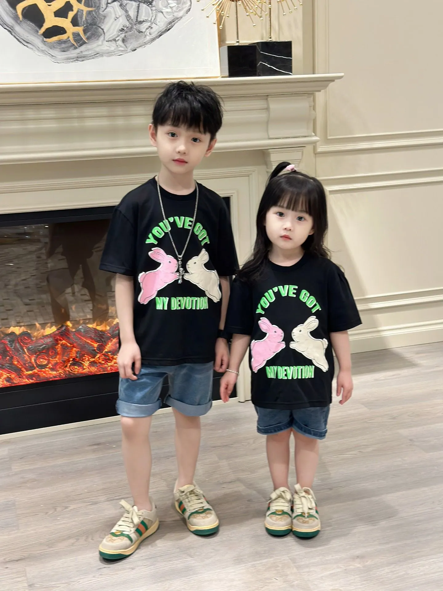 Enfant en bas âge enfant garçons filles ensembles de vêtements d'été avec t-shirt à manches courtes Short en jean enfants pantalon frère et soeur vêtements