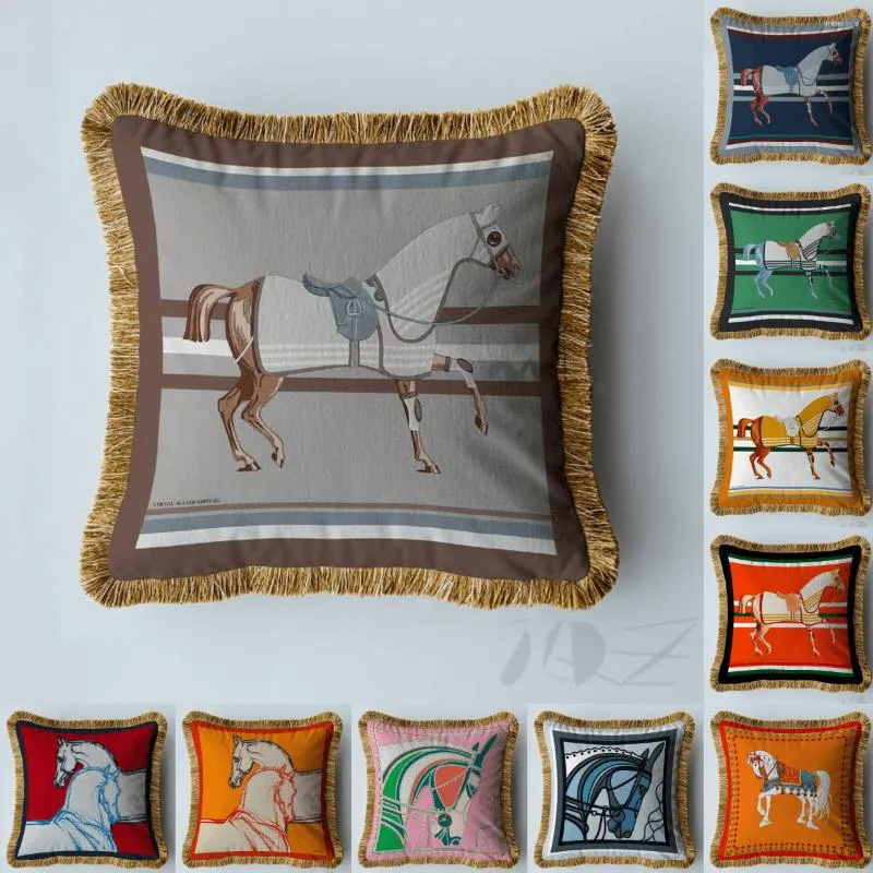 Cuscino Cavallo stampato Copertura di lusso Decorazioni per la casa Nappa Federa per divano Sedia Soggiorno Corpo Camera da letto Plaid Chucky