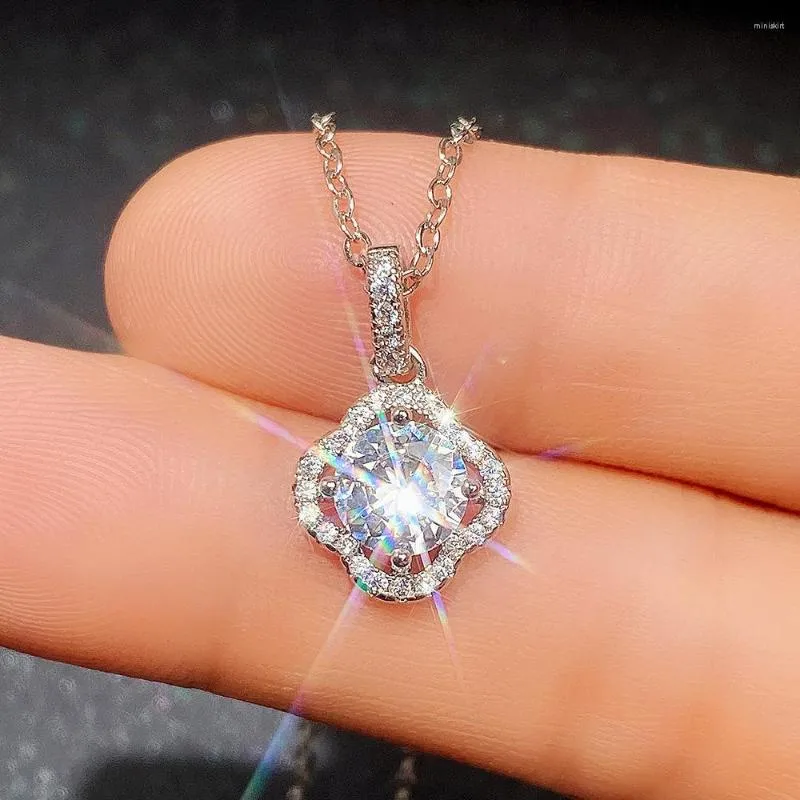 Colares pendentes Colar de casamento de luxo com cristal cúbico de zircônia de zircônia moda pescoço acessórios para mulheres joias de presente de aniversário chiques