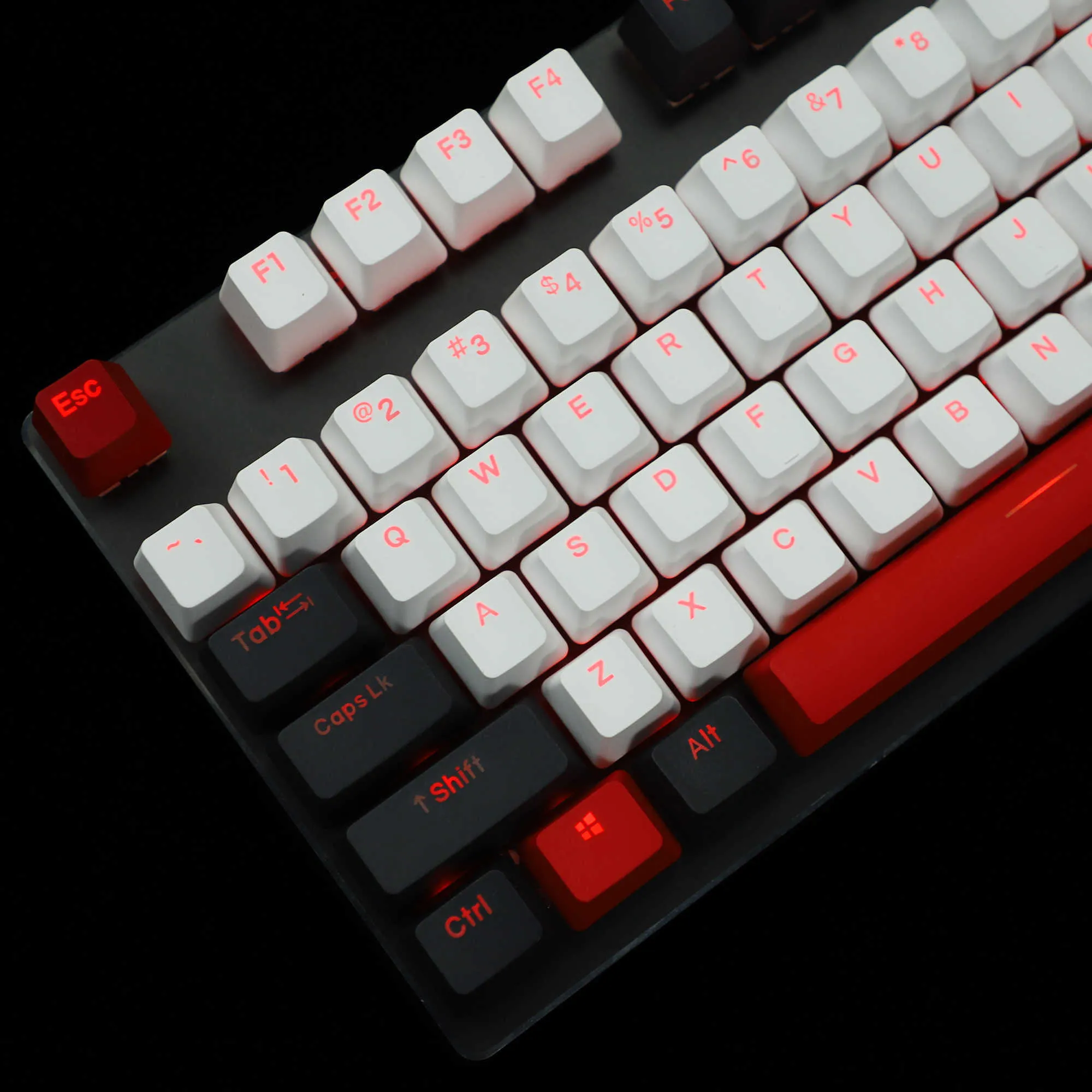 YMDK Double Shot Polar Purple Gradient Backlit Keycaps With YMDK Double Shot Polar Purple Gradient Backlit Keycaps With