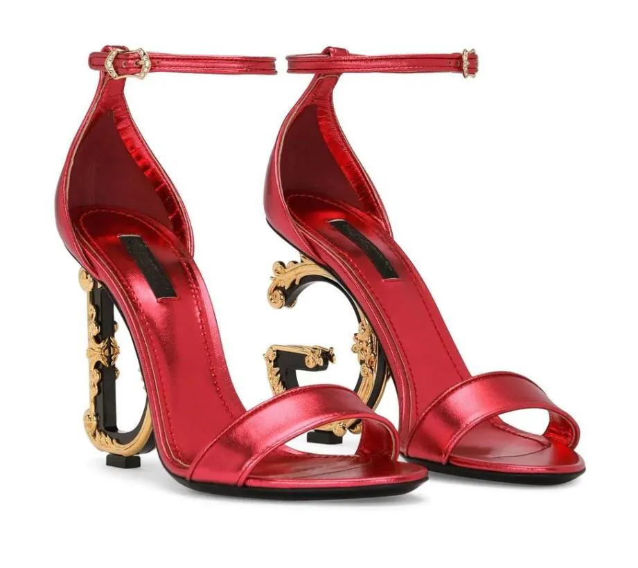 23/SFamous Keira Patent Leather Sandals Shoes Women Pop Heel Gold-plated Carbon D-baroque High Heels Lady Gladiator Sandalias Party Wedding EU35-43