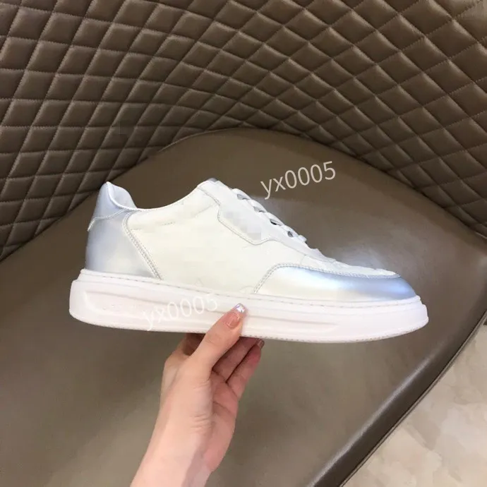 2023 BOTAS femininas Tops High Shoes Designer de luxo Sapatos casuais Top-up Sneakers Sneakers Outdoor Running Sport Shoe Fashion Sneaker Size38-45 RD221004