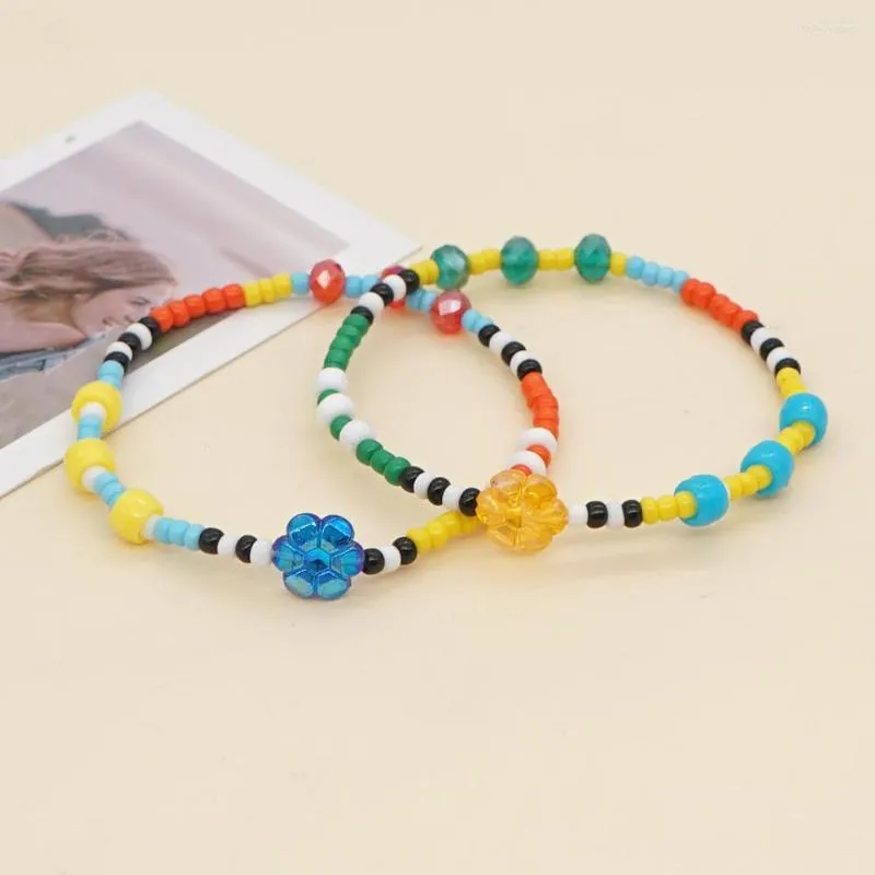 Strand Go2Boho Bracciale con perline colorate per donna Gioielli di moda Braccialetti con ciondoli con fiori in acrilico Elastici Pulseras Gioielli carini