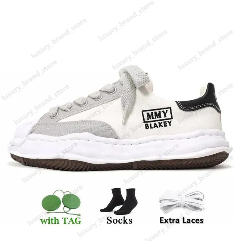 Sports Trainers Women Mens Running Shoes Black White Game Royal Barely Rose Cream Court Purle Moon Tailwind Grey Mesh Jogging Sneakers