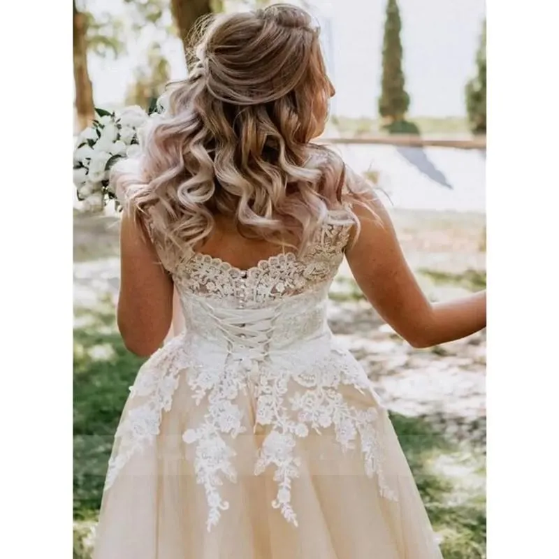 2023 Wedding Dresses Bridal Gowns Light Champagne A Line White Lace Applique Covered Buttons Corset Back Floor Length Tulle Country Beach vestido de novia