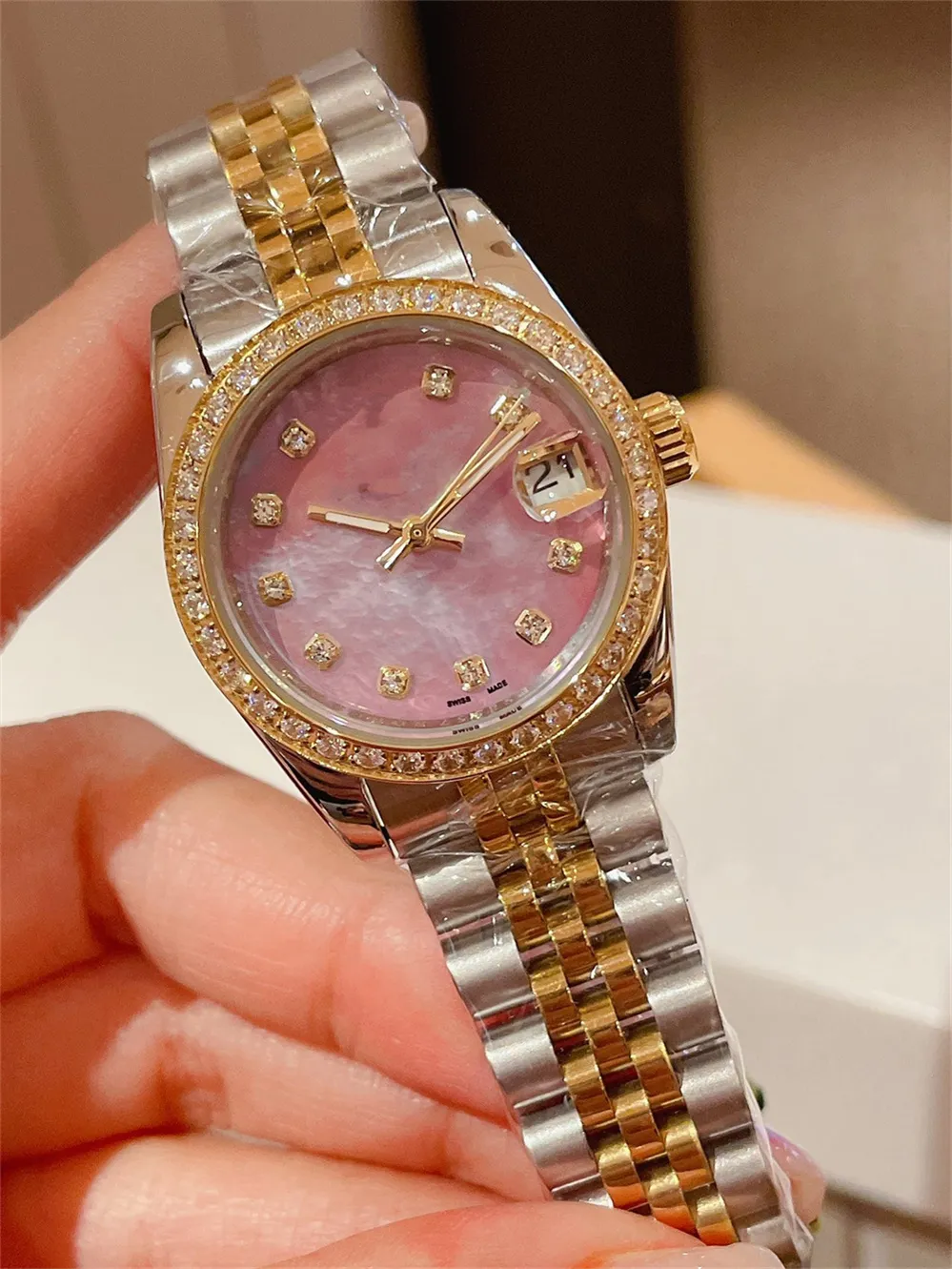 2023 Orologio automatico da donna Cinturino in acciaio 316L fibbia a pressione originale Classe A quadrante in madreperla con anello di diamanti Orologio da donna 36mm