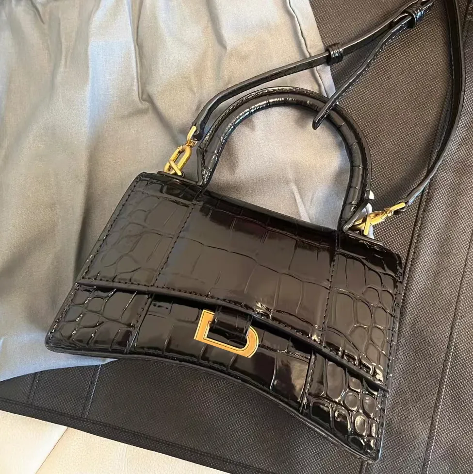 Uchwyt górny Crocodile Crossbody torbs klepsydra worki damskie męskie torebki torebki na ramię luksusowe oryginalne skórzane metalowe logo marka klapa torebka torebka sprzęgła