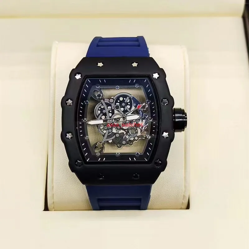 2023 Drei-polige transparente untere Full-Funktion-Uhren-Uhr-Top-Marke Luxury Watch Herren Quartz Automatische Uhren 147