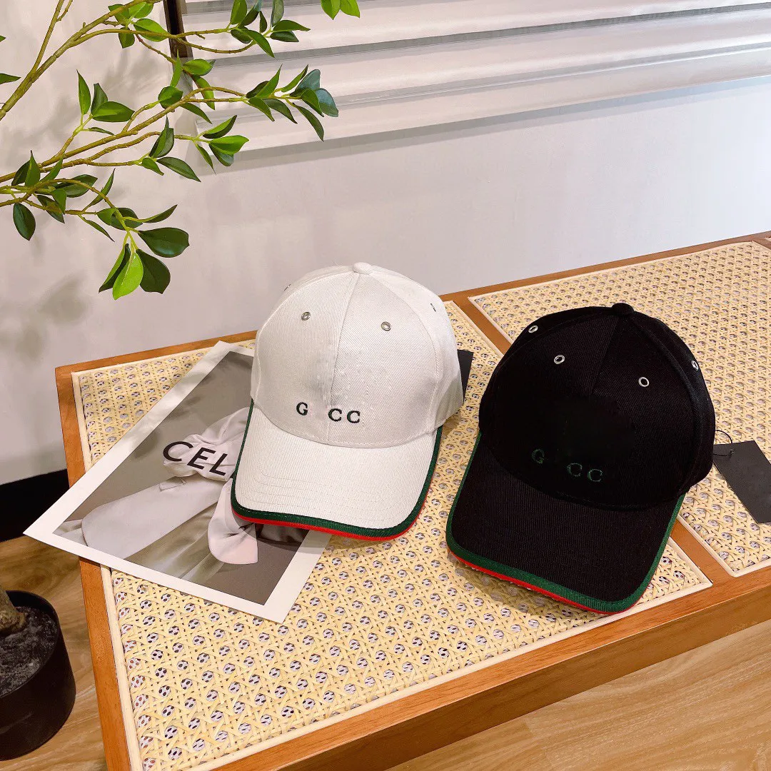 여자의 여름 디자이너 볼 캡 남성 휴가 여행 흑백 편지 자수 casquette