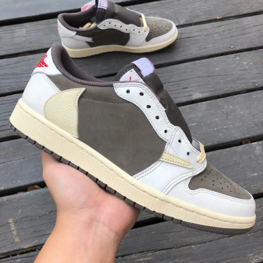 Reverse fragment 1s store