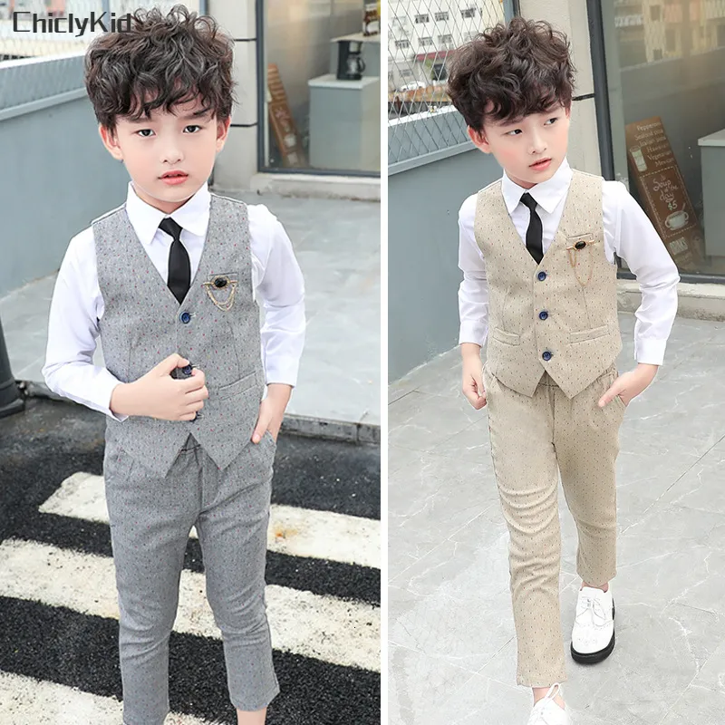 Buy online Boys Three Piece Suit Set from boys for Women by Fourfolds for  ₹1199 at 40% off | 2024 Limeroad.com