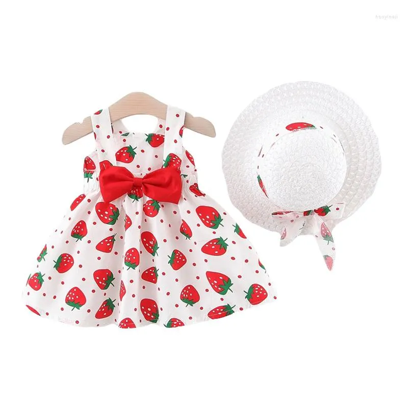 Abiti da ragazza Vestito con fiocco nato Costume da spiaggia di fragola stampato per l'anno di compleanno Vestiti per bambini Principessa Cappellino da sole 2 pezzi