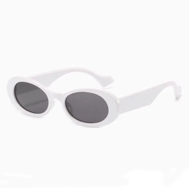 2023 Wholesale Designer Round Sunglasses Original Eyeglasses Outdoor Shades Frame Fashion Classic Lady Mirrors for Women Men Driving gate