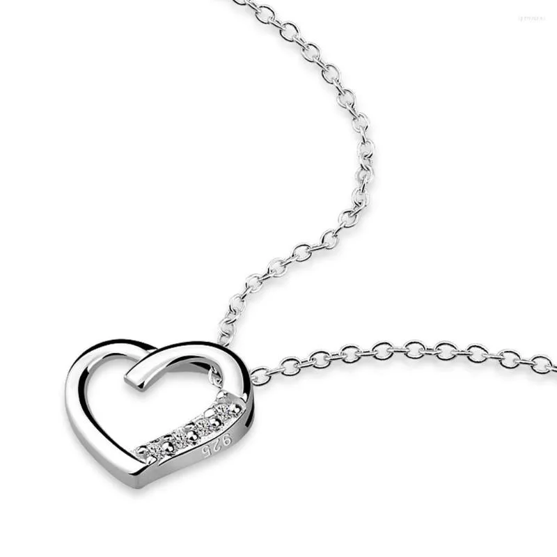 Kettingen 925 Silver Lady Sieraden Klassiek Sterling Hart Paar ketting Minimalistisch sleutelbeenketen Verjaardagsfeestje Gift