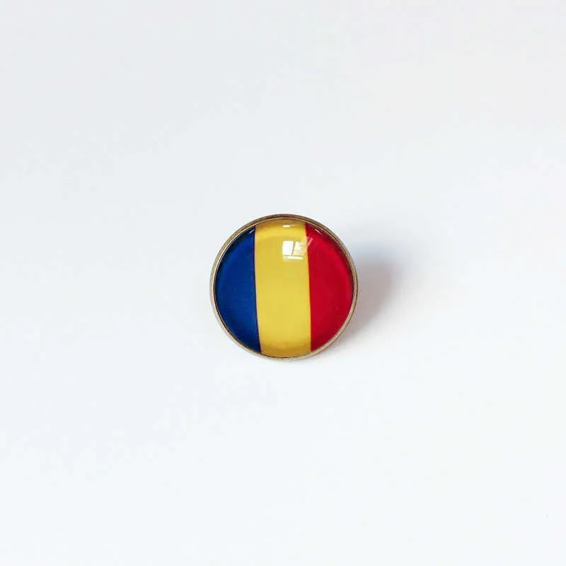 PARTYS Roemeni￫ National Flag Broche Wereldbeker voetbalbroche High Class Banquet Party Gift Decoratie Crystal Commemorative Metal Badge
