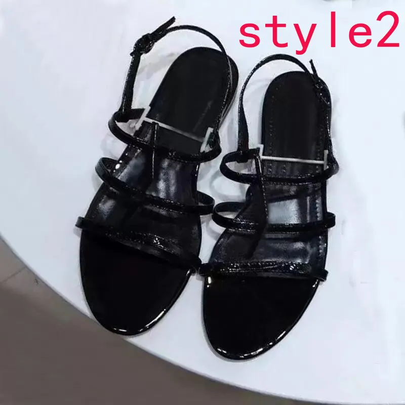 Woman Beach Sandal designer shoes Roman lady sandals fashion Leather Ladies flat shoe Loafers Metal Button Sexy Banquet Womens SHoes Large size 35-41 us4=us10 With box