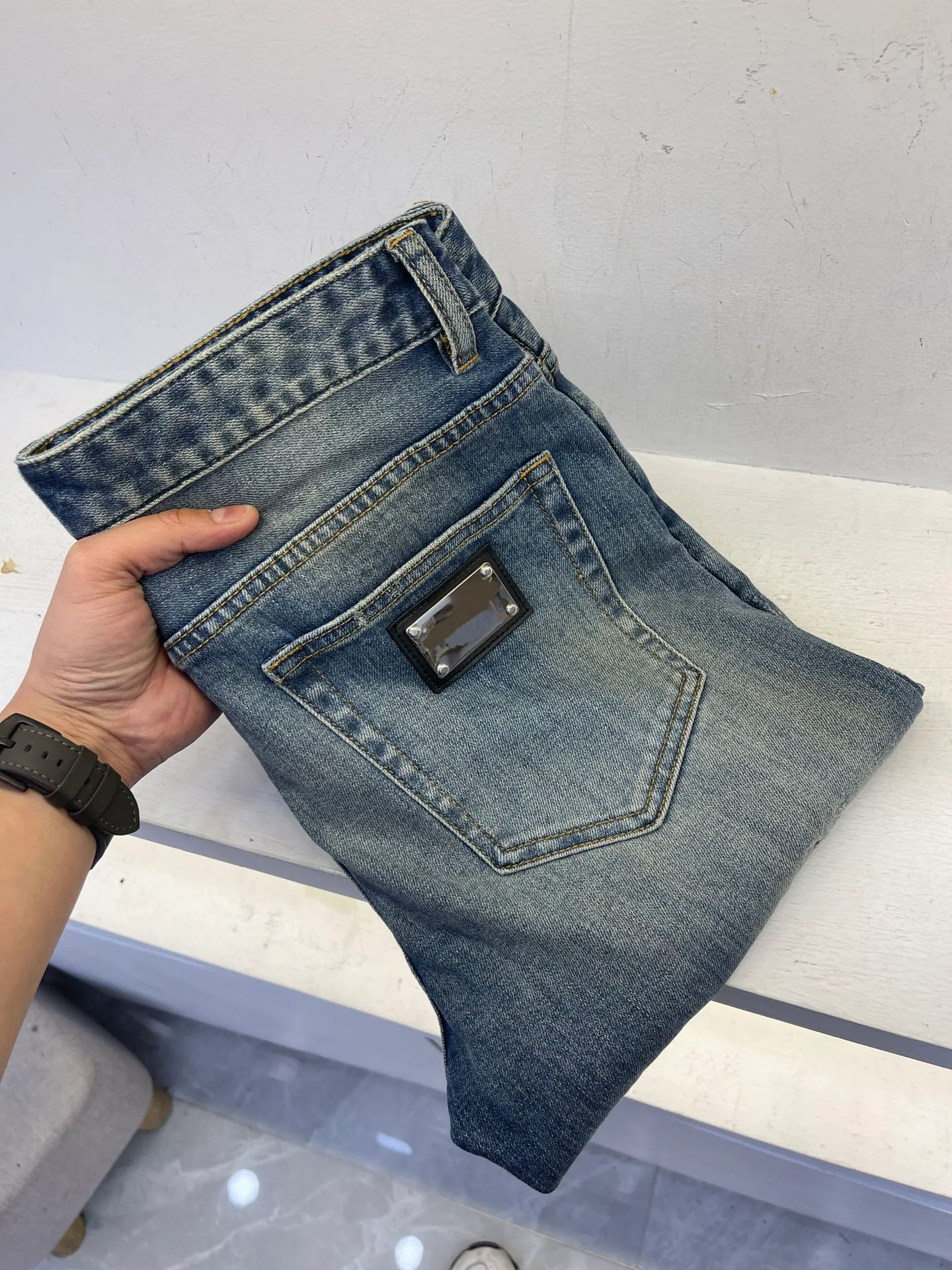 2023 top nuovissimi jeans di alta qualità materiale elasticizzato moda con piedi stretti design uomo jeans di lusso284D