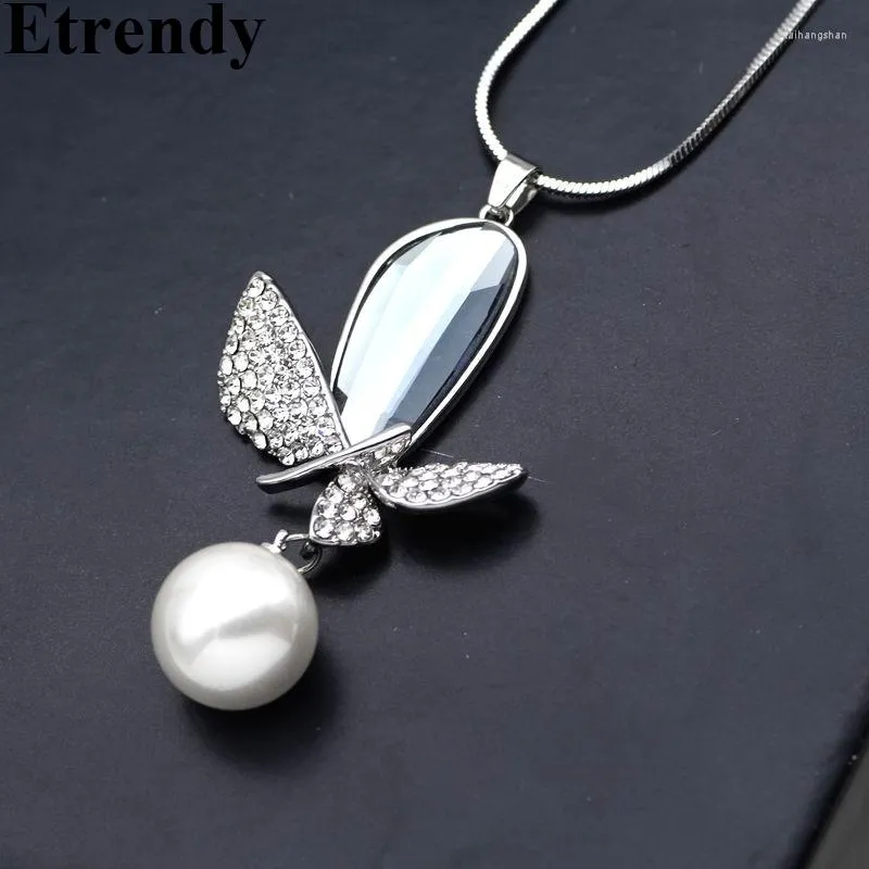 Pendant Necklaces Rhinestone Butterfly Long For Women 2023 Fashion Jewelry With Simulated Pearl Pendants Sweater Necklace Bijoux