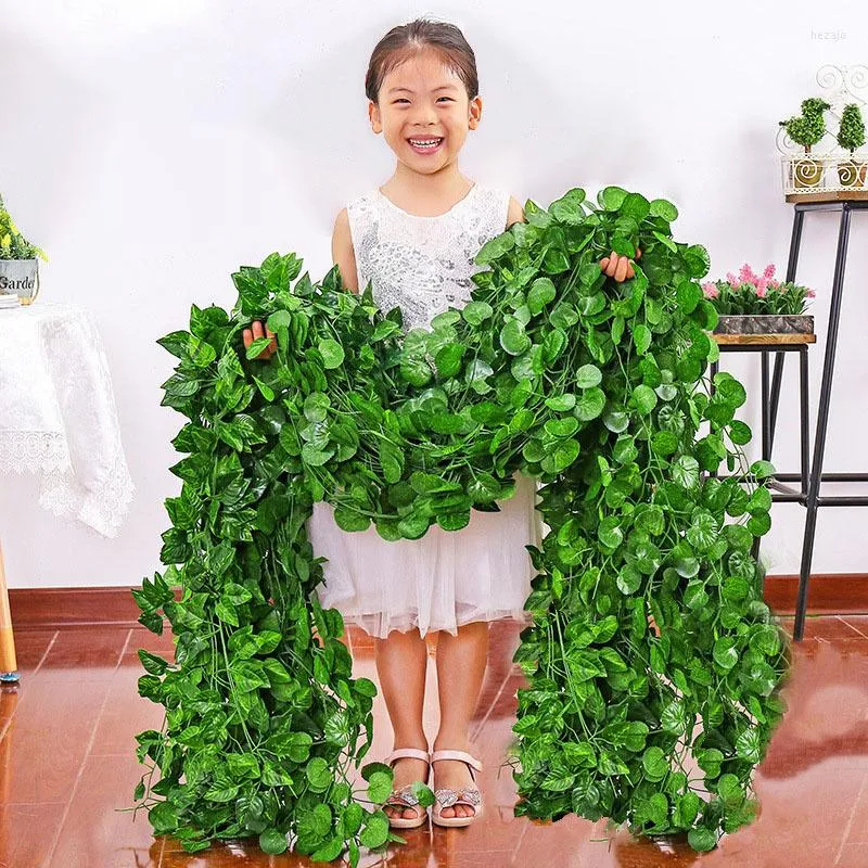 Dekorativa blommor 2m Ivy Garland Vine Plant Green Leaf Wall Hängande falsk lövverk blomma Creeper Garden Home Decor Artificial Plants For