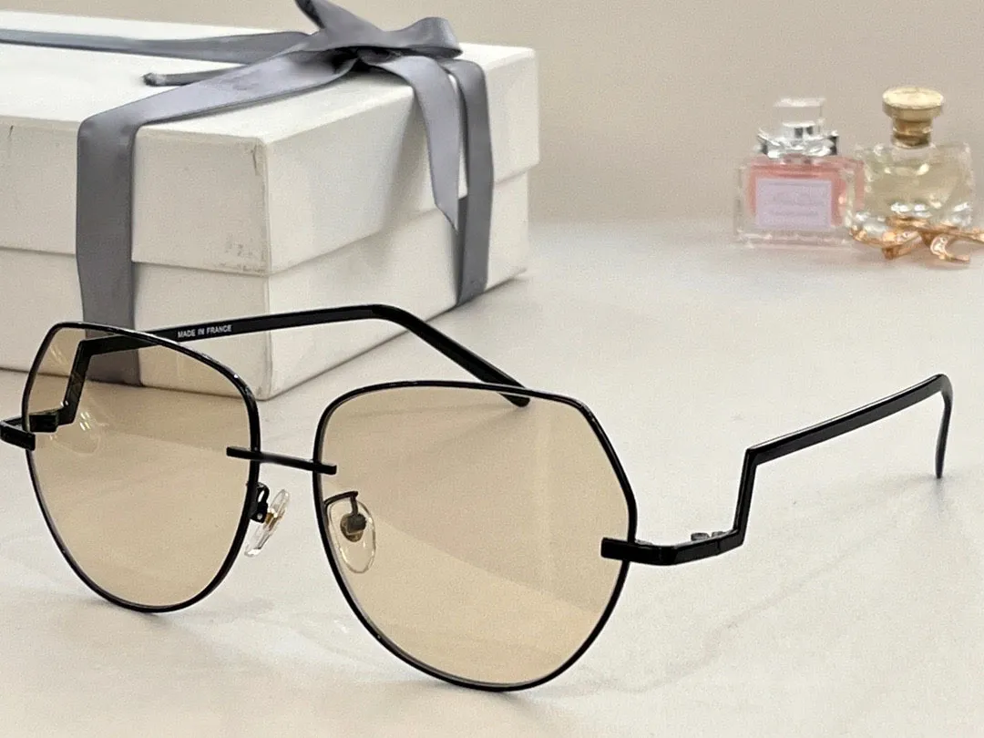 Herren-Sonnenbrille für Damen, neueste Mode, Sonnenbrille, Herren-Sonnenbrille, Gafas de Sol, Glas, UV400-Linse, mit zufällig passender Box 0169