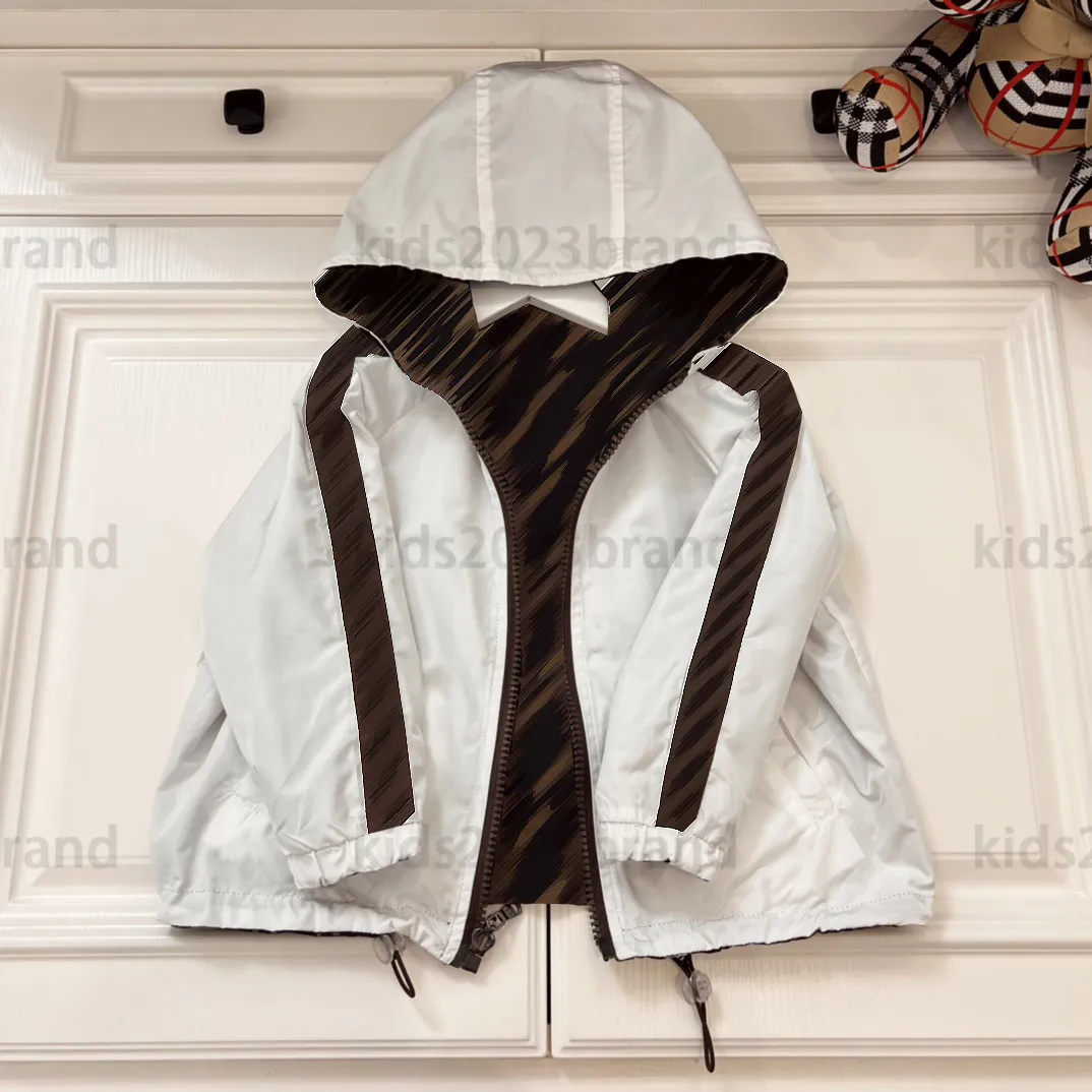 2025ss White Kids Designer Hooded Jackets Sun Protection Boys
