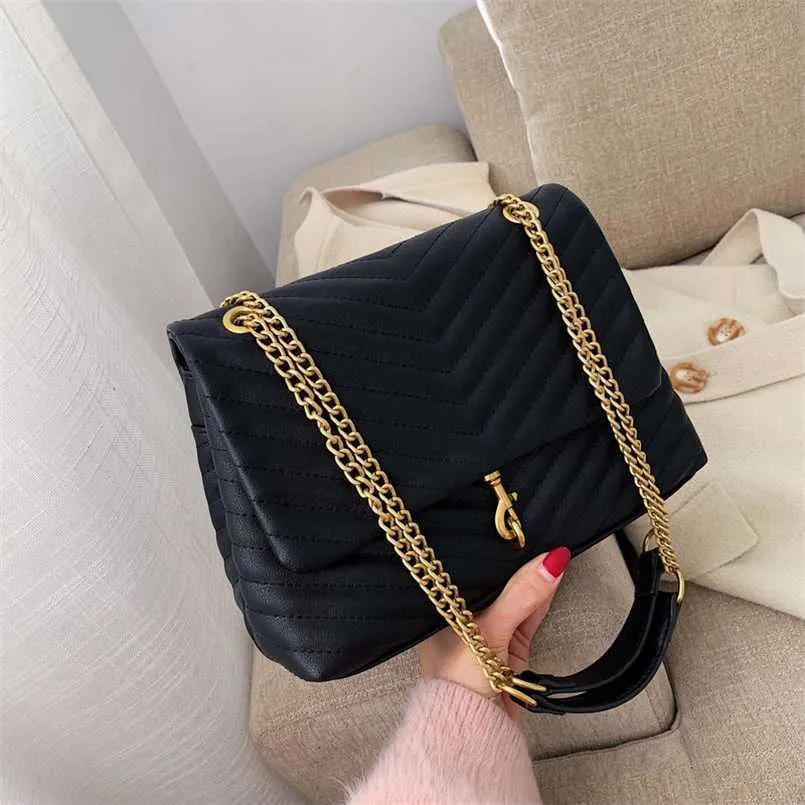 Big Bag Women's Winter New Network Red Large Capacity Crossbody Bag Embroidery Thread One Shoulder Tote Bag