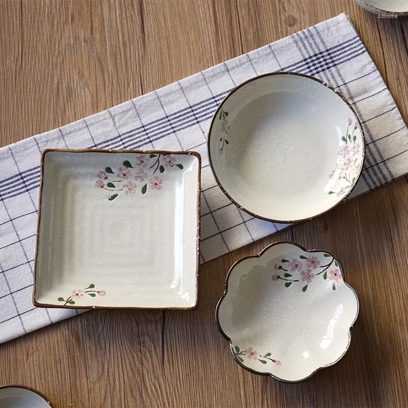 Assiettes japonaises Sakura Céramique irrégulière Assiette glacée florale Porcelaine Dîner de plats de fruits de l'ouest