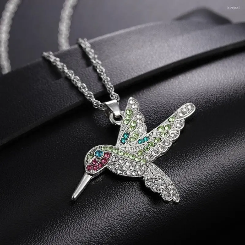 Pendant Necklaces Trendy Animal Hummingbird Necklace Women&#39;s Bohemian Crystal Inlaid Accessories Party Jewelry