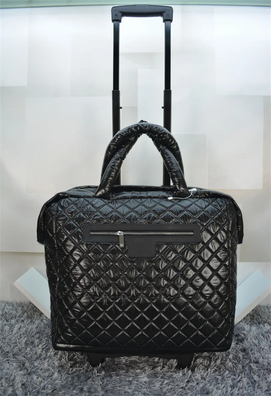 Lingge-Reisetasche aus Daunengewebe im europäischen Stil, super große Kleidung mit Riemenscheibenaufbewahrung in guter Qualität