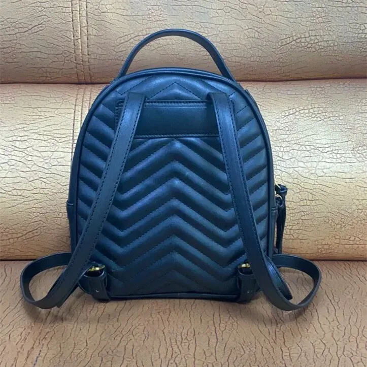 Top Cuir Sac dos Style Femmes Luxurys Designers paule Backpaks Marque Lettre Sacs main Hommes Mode Messenger Sacs Bourse Femme Voyage Fourre tout