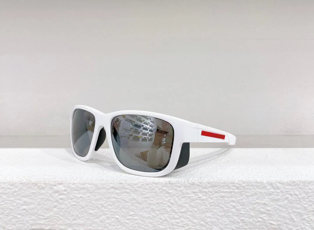 M￤nner Sonnenbrillen f￼r Frauen neueste Verkauf von Mode -Gl￤sern M￤nner Sonnenbrille Gafas de Sol Glass UV400 Objektiv mit zuf￤lliger Matching Box 07W