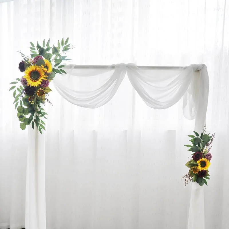 Kwiaty dekoracyjne Kreatywna symulacja ślubna Ozdoba słonecznika festiwal impreza scena tła układ sceny dekoracje