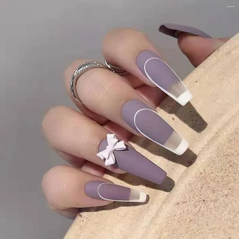 Faux Ongles 24pcs Blanc Papillon Arc Ballet Nail Couverture Complète Violet Faux Amour Astuce Français Cercueil Appuyez Sur