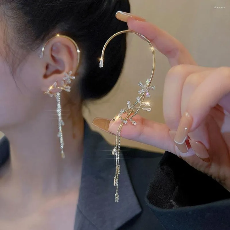 Boucles d'oreilles à dos en cristal scintillant pour femmes, manchette d'oreille sans Piercing, Clip à pompon irrégulier, bijoux cadeau de mariage