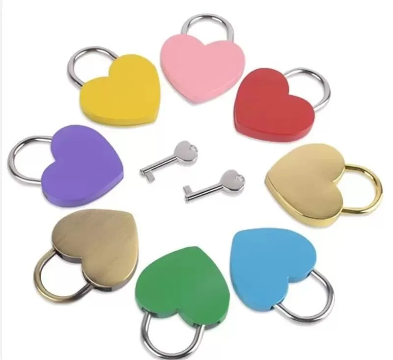 7 Colors Heart Shaped Concentric Lock Metal Mulitcolor Key Padlock Gym Toolkit Package Door Locks Building Wholesale Supplies